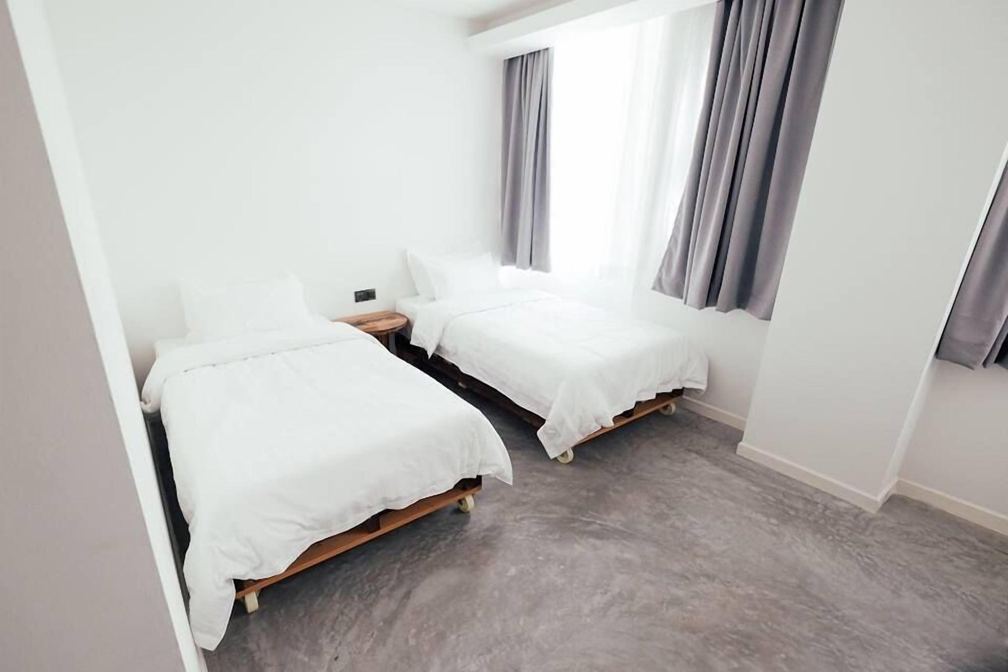 White Loft Hotel Malacca Kültér fotó