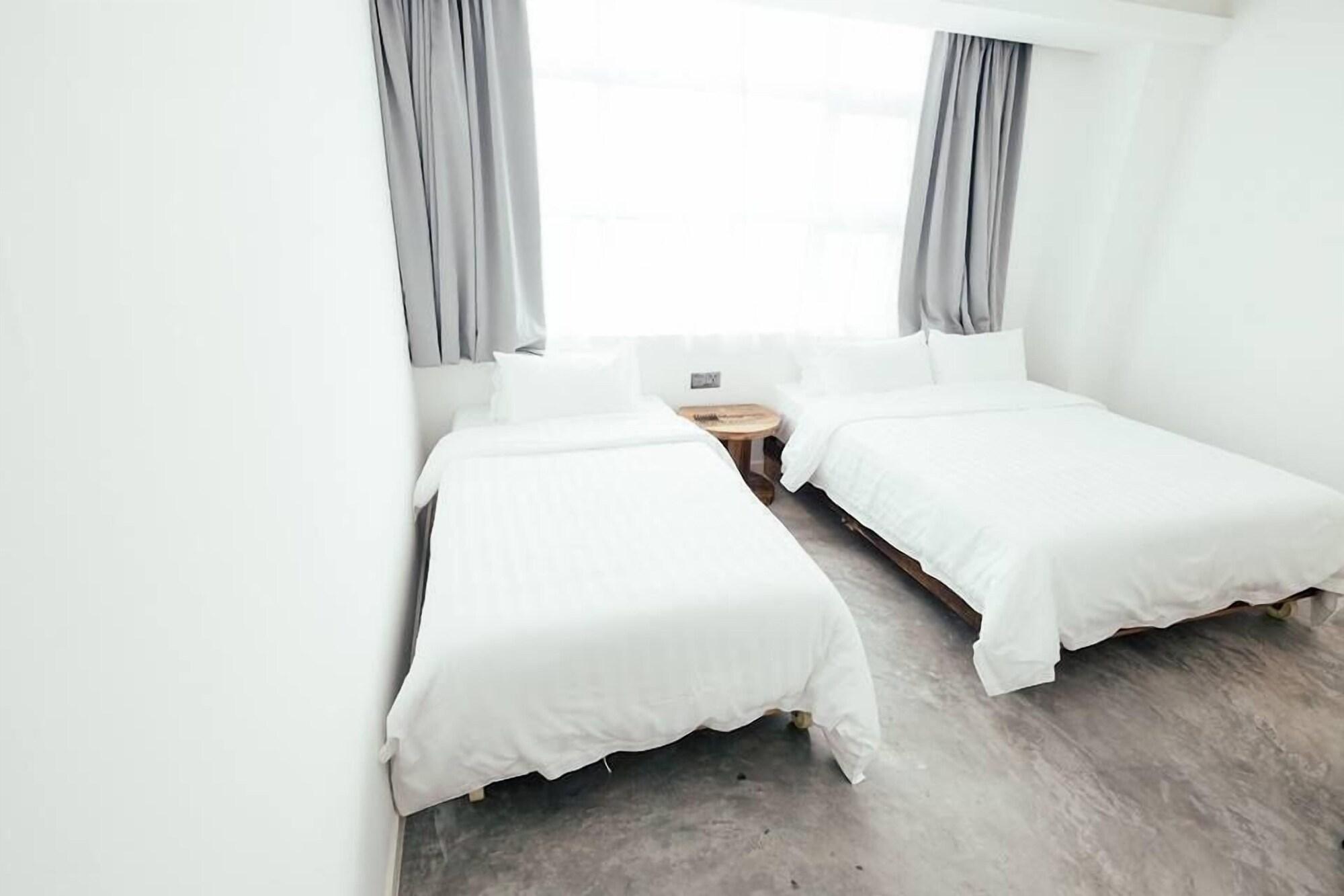 White Loft Hotel Malacca Kültér fotó