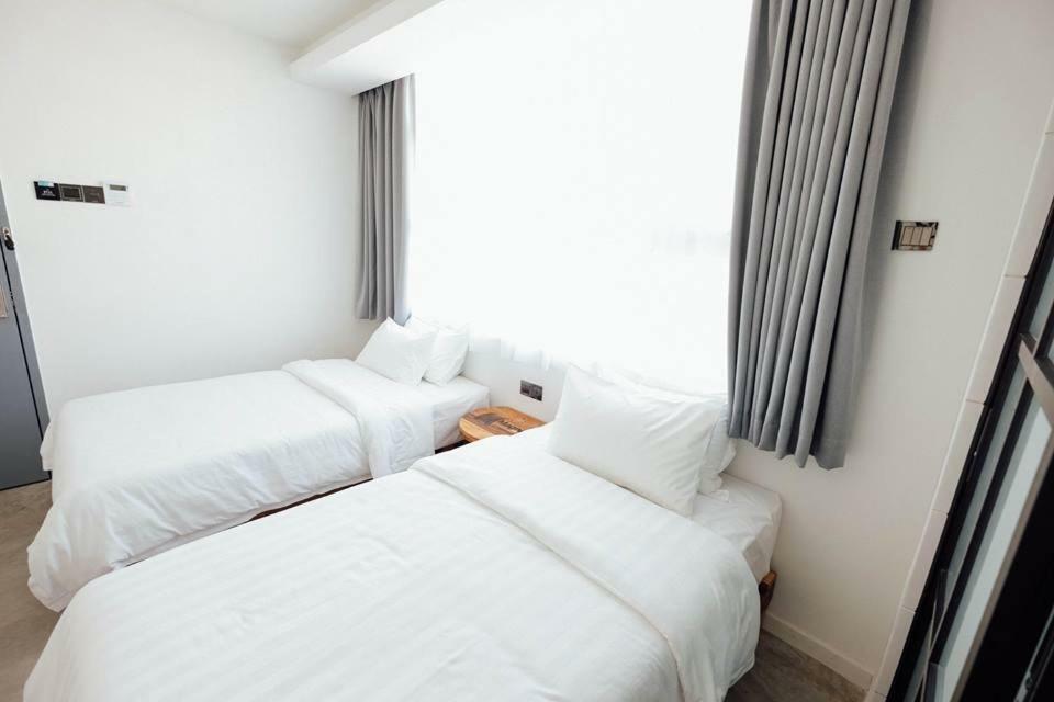 White Loft Hotel Malacca Kültér fotó